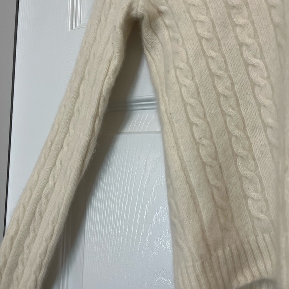 Lauren Ralph Lauren White 💯 Cashmere Cable Knit Sweater P/M - Picture 7 of 12